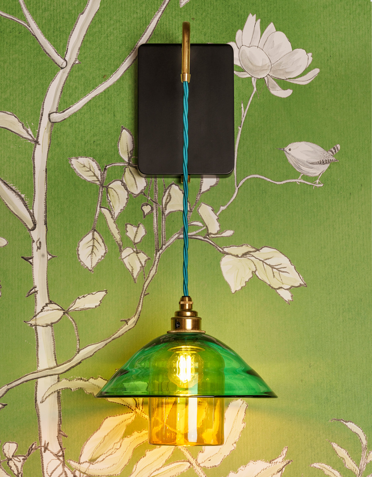 04-HAND-MADE-WOODEN-JAPANESE-BEDROOM-WALL-LIGHT