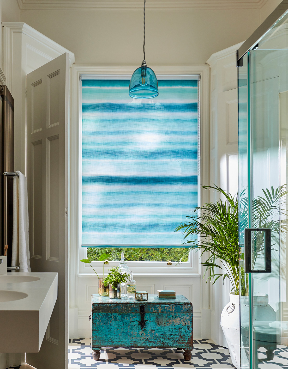 Blue-Glass-Bathroom-Pendant