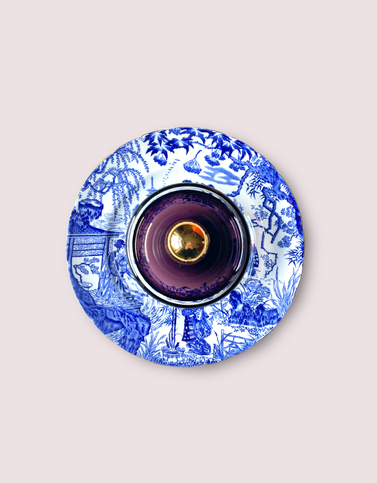 Vintage-blue-china-plate-and-glass-wall-light