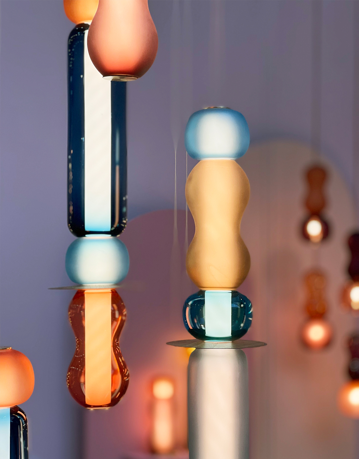 LED-Large-Architectural-Modern-Coloured-Glass-Chandelier_