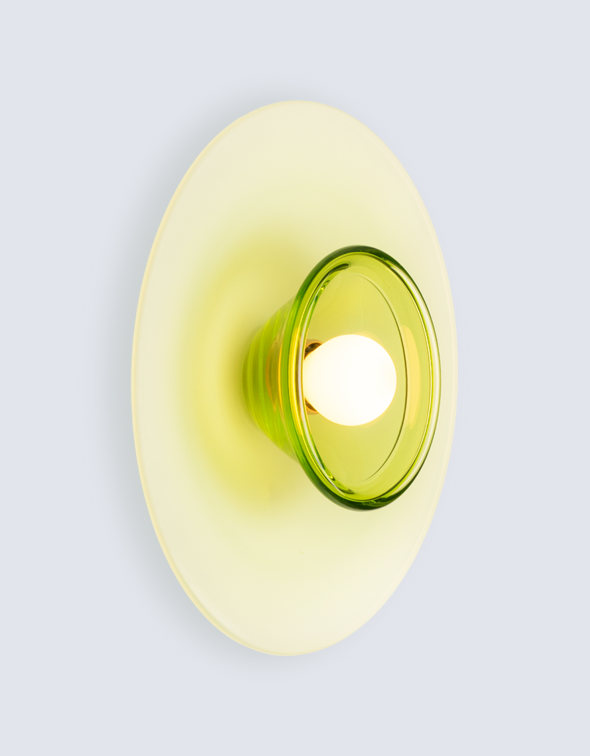 Curiousa-statement-hand-blown-glass-plate-wall-light