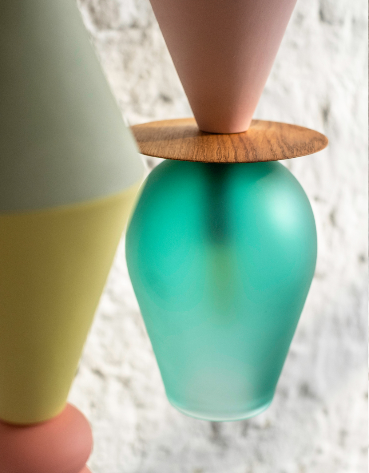 lazzo-geometric-coloured-glass-ceramic-pendant-light-sculpture