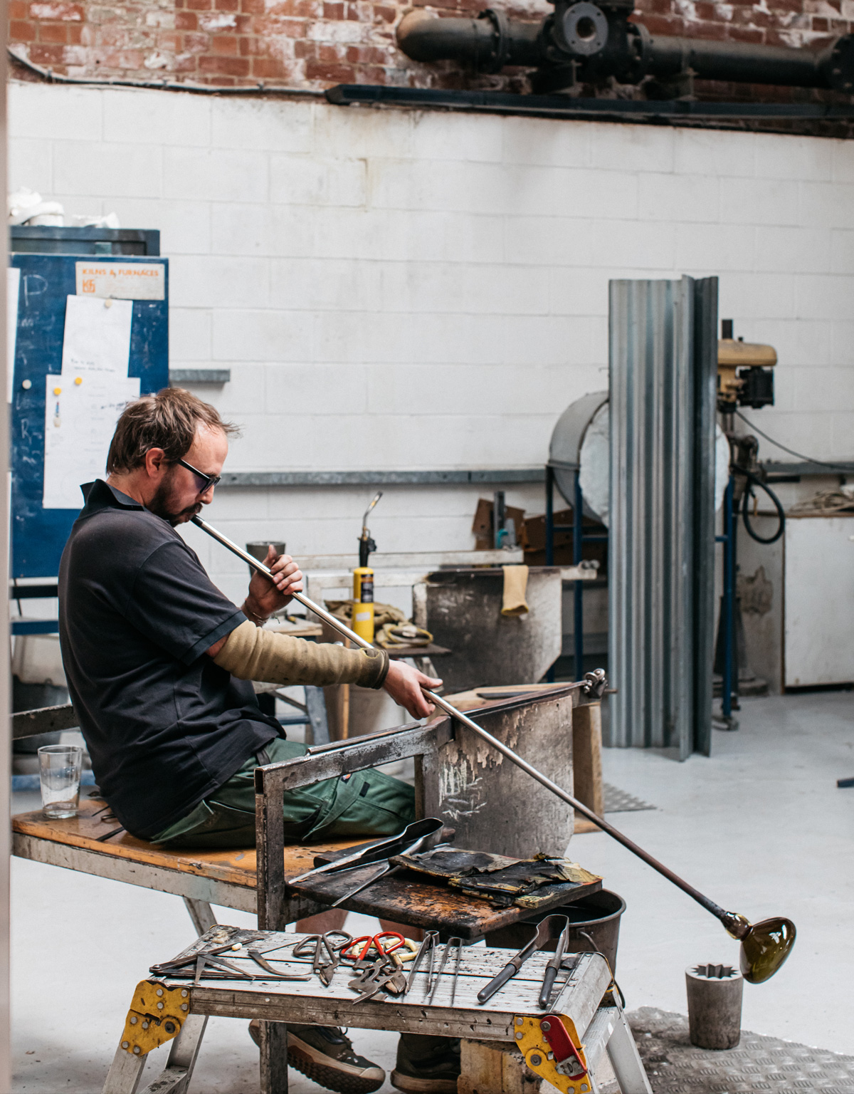 handmade-handblown-glass-lighting-made-in-britian